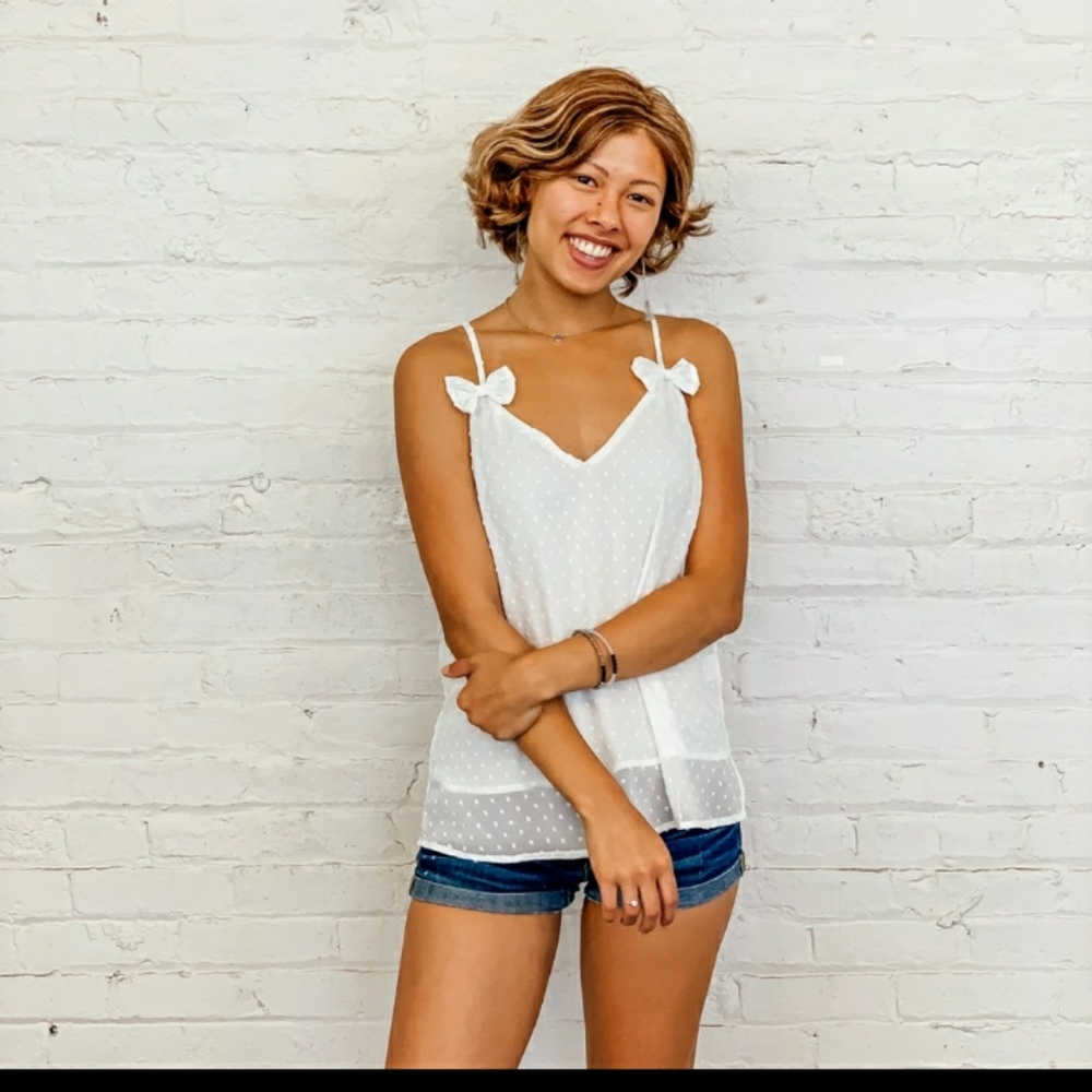 Brand new Summer precious white top!